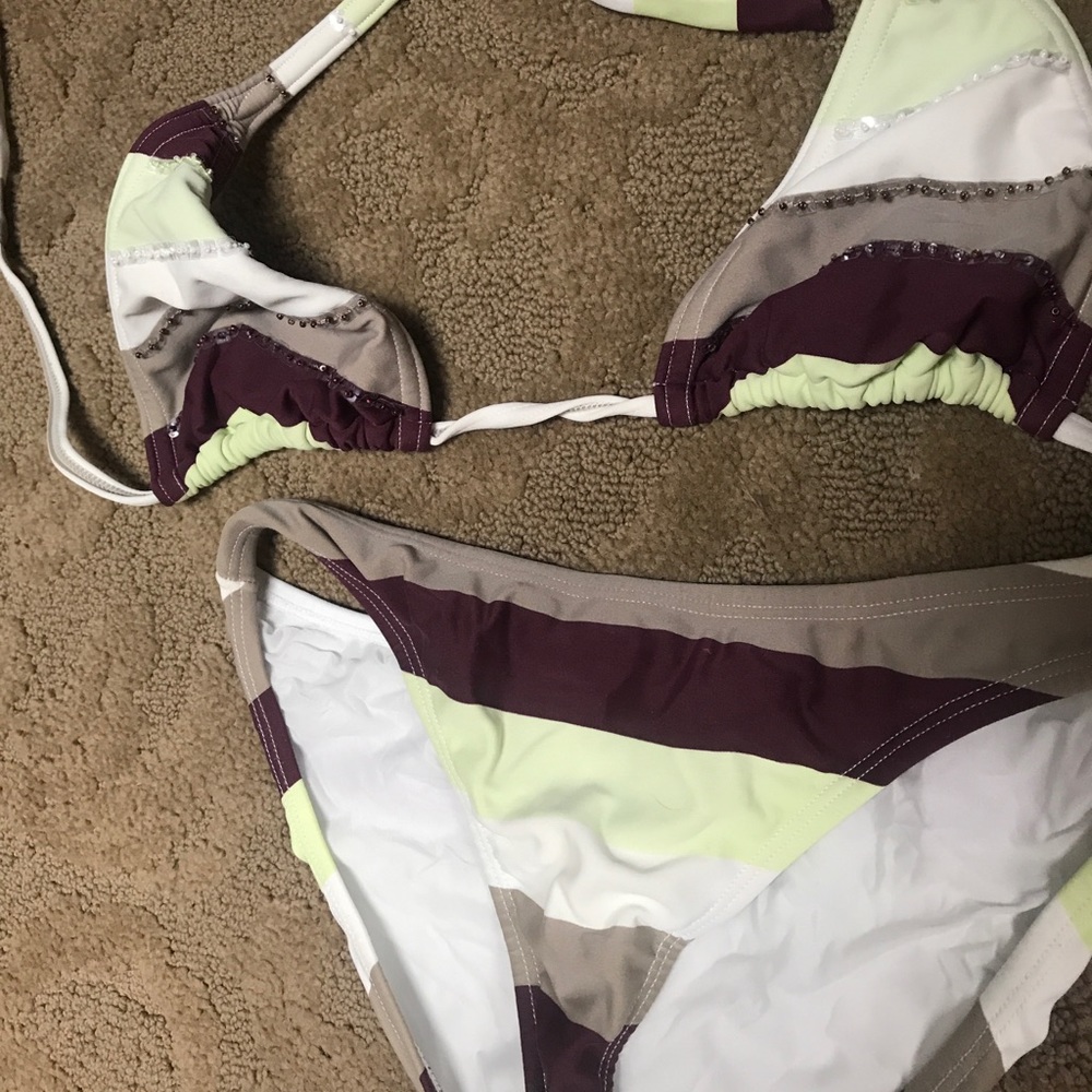 Vix bikini